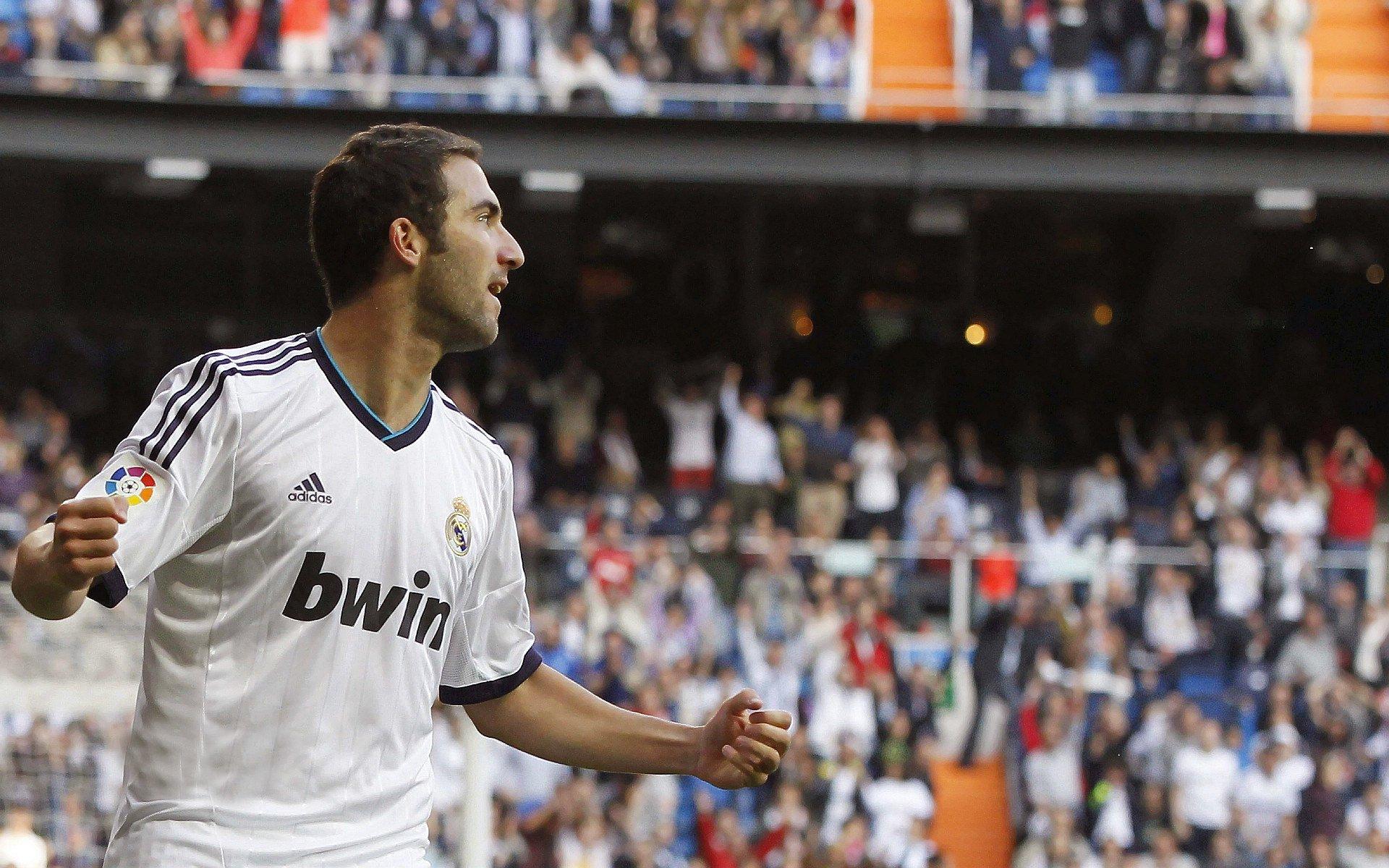 2026年世界杯预选赛激战正酣,多支豪门球队提前锁定晋级名额